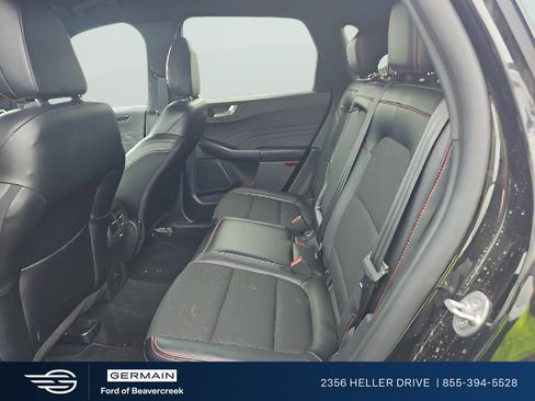 Used 2025 Ford Escape ST-Line AWD/4WD image 13