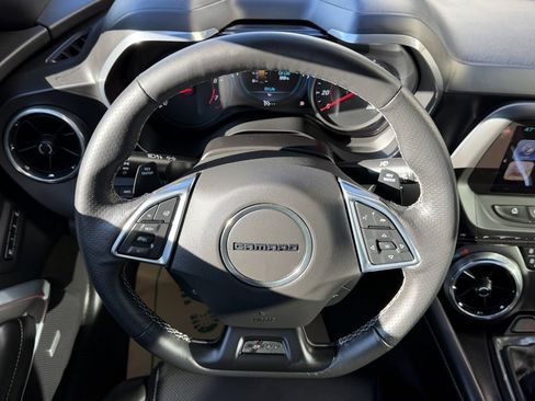 Used 2017 Chevrolet Camaro SS image 18