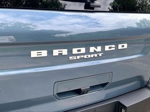 Used 2024 Ford Bronco Sport Outer Banks w/ Tech Package AWD/4WD image 29