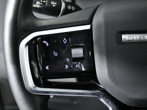 Used 2023 Land Rover Discovery Sport S image 11