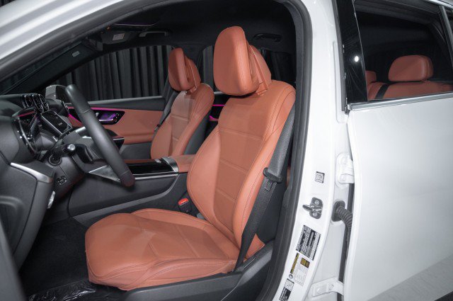 Certified 2026 Mercedes-Benz GLC 300 image 11