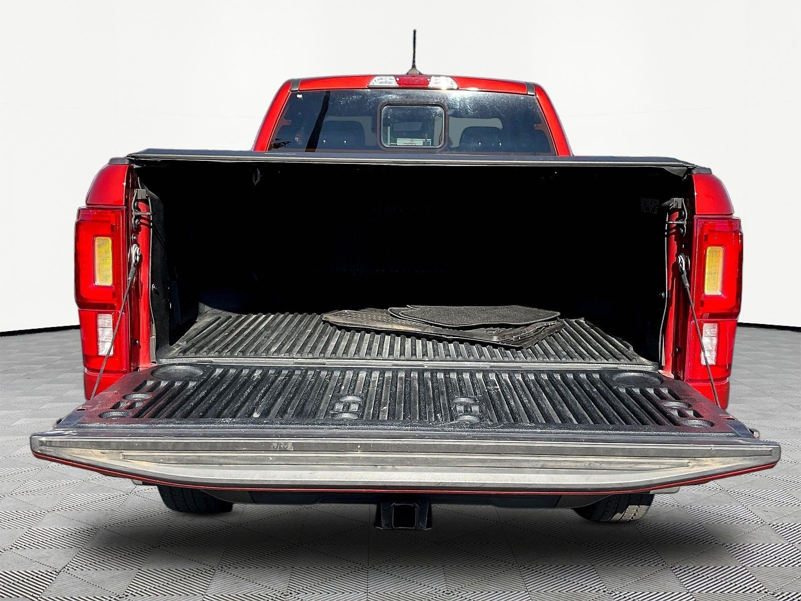 Used 2019 Ford Ranger XLT w/ Equipment Group 302A Luxury AWD/4WD image 7