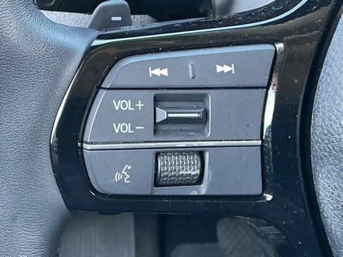 Used 2024 Honda Pilot Elite image 18