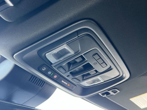 New 2025 GMC Sierra 1500 AT4 w/ Technology Package image 12