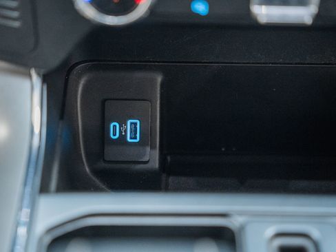 Certified 2022 Ford F150 Lightning Pro w/ Tow Technology Package image 35