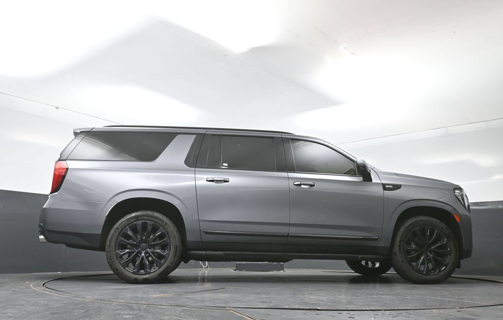 Used 2021 GMC Yukon XL Denali AWD/4WD image 53