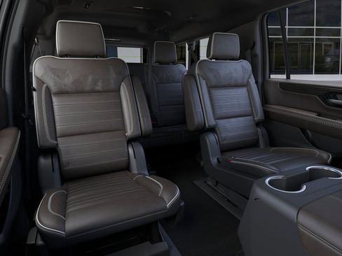 New 2026 GMC Yukon XL Denali Ultimate AWD/4WD image 18