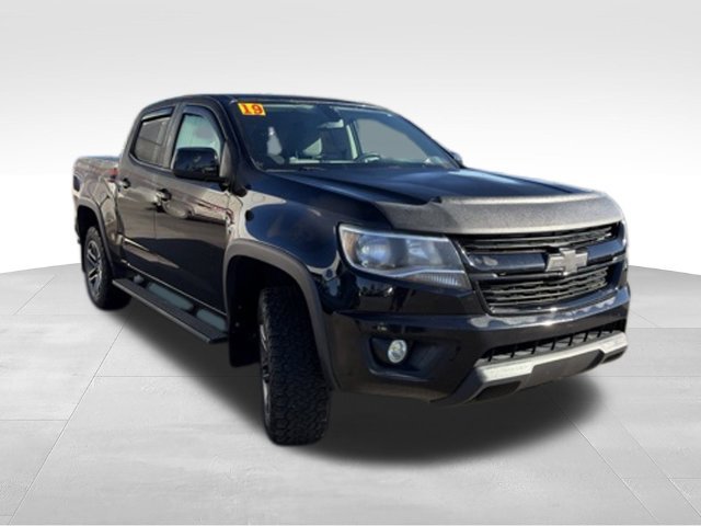 Used 2019 Chevrolet Colorado W/T w/ Custom Special Edition AWD/4WD image 8
