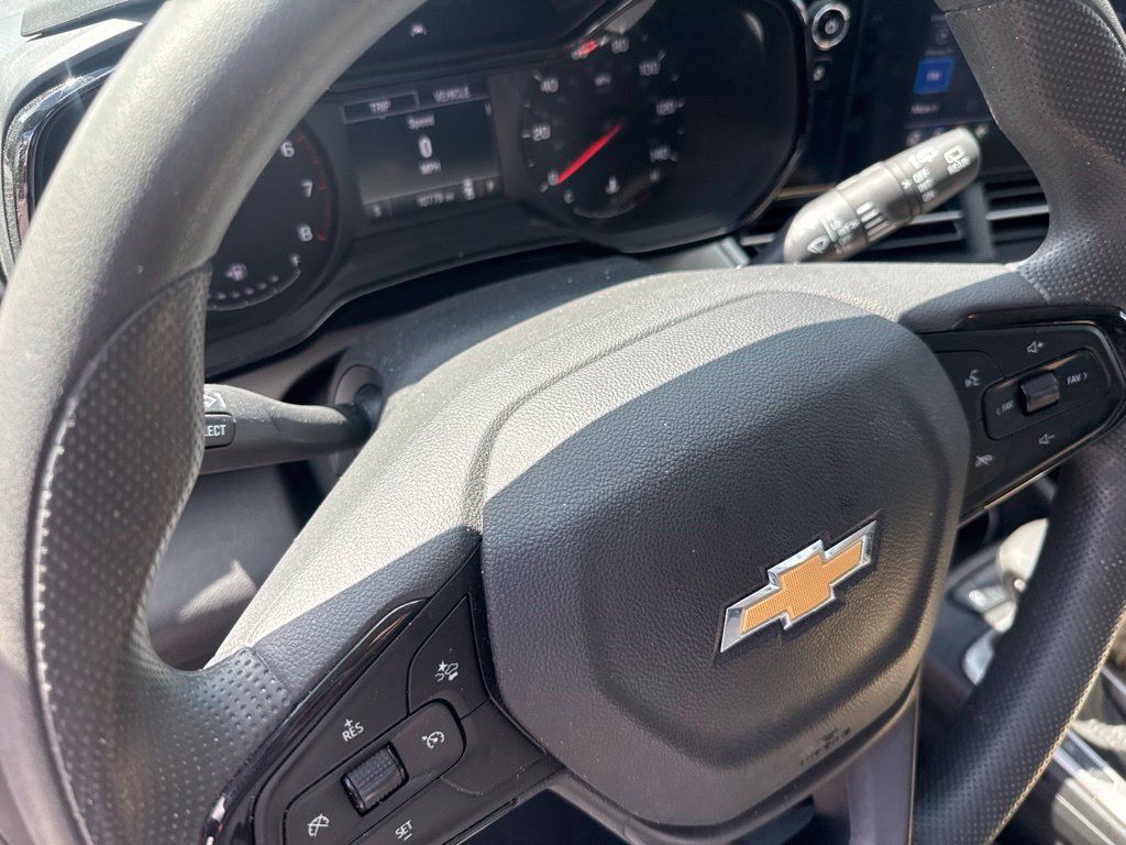 Used 2024 Chevrolet Trax LS FWD image 14