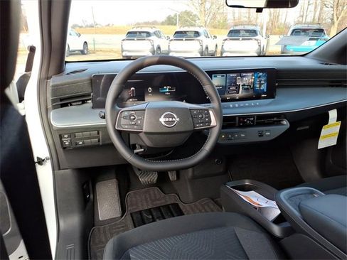 New 2026 Nissan Leaf image 9