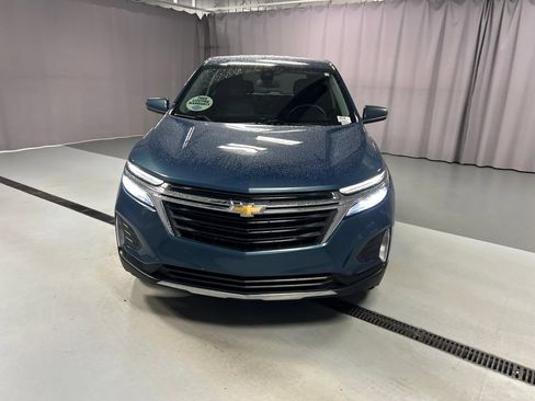 Used 2024 Chevrolet Equinox LT w/ LPO, Floor Liner Package FWD image 2