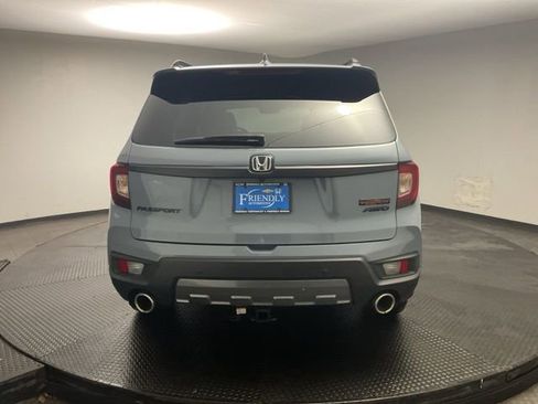 Used 2023 Honda Passport TrailSport image 7
