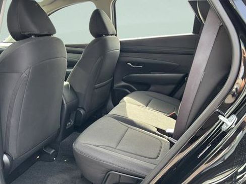 Certified 2025 Hyundai Tucson SE AWD/4WD image 18