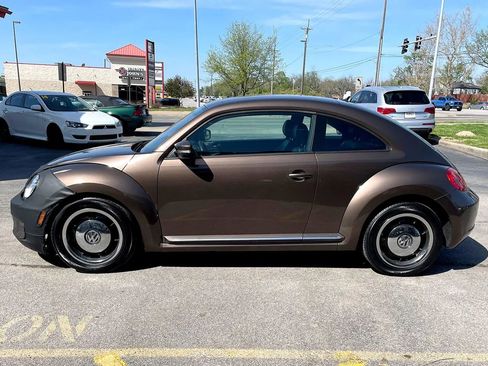 Used 2012 Volkswagen Beetle 2.5 FWD image 3