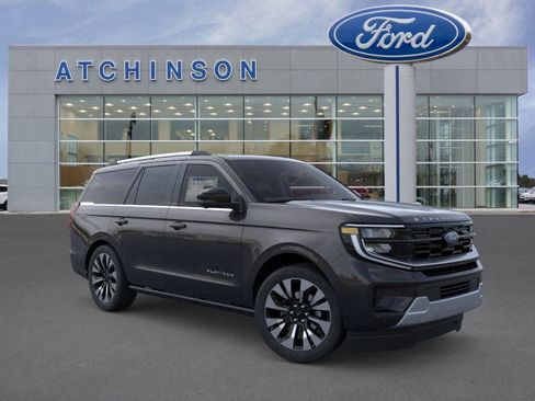 New 2026 Ford Expedition Platinum w/ Driver's Package image 7