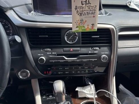 Used 2017 Lexus RX 350 AWD w/ Premium Package image 15