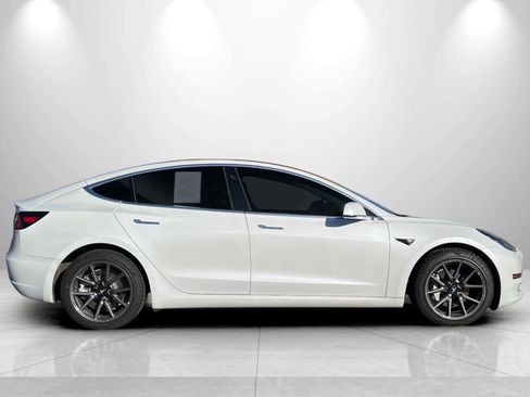 Used 2019 Tesla Model 3 Long Range image 8