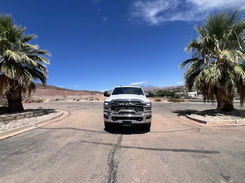 Used 2026 RAM 3500 Tradesman w/ Chrome Appearance Group A AWD/4WD image 8