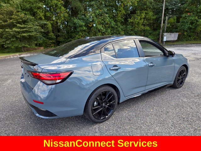 Used 2025 Nissan Sentra SR w/ SR Premium Package FWD image 9