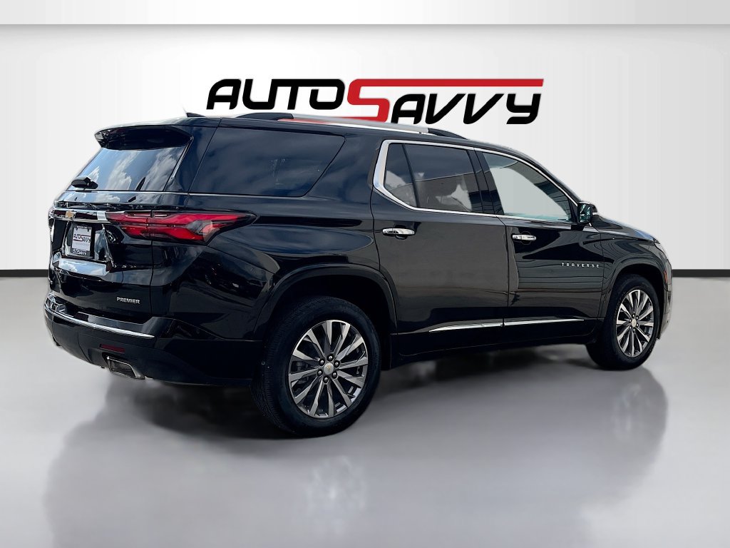 Used 2023 Chevrolet Traverse Premier w/ LPO, Floor Liner Package AWD/4WD image 7