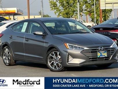Used 2020 Hyundai Elantra Limited w/ Ultimate Package 03