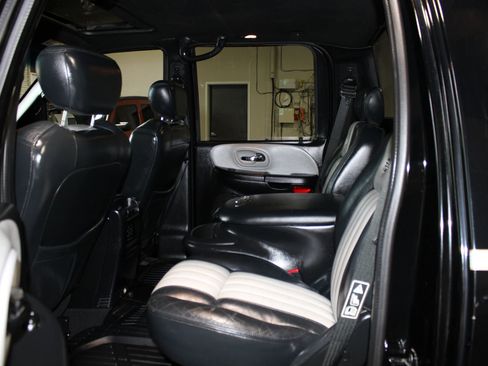 Used 2003 Ford F150 Harley-Davidson RWD image 26
