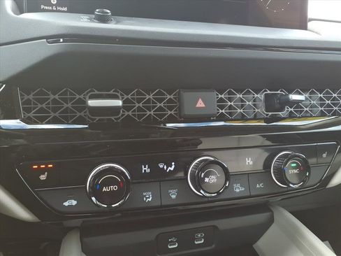 Certified 2024 Honda Accord EX-L image 25