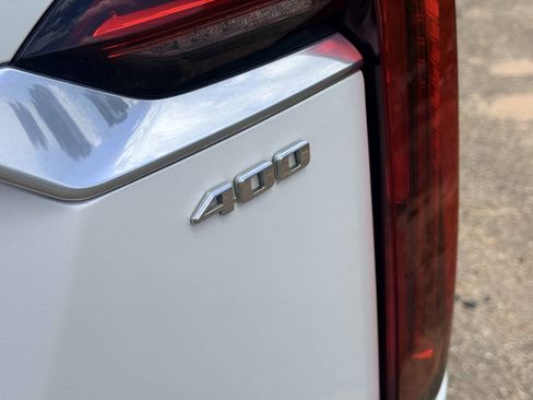 Used 2021 Cadillac XT6 Premium Luxury w/ Platinum Package AWD/4WD image 9