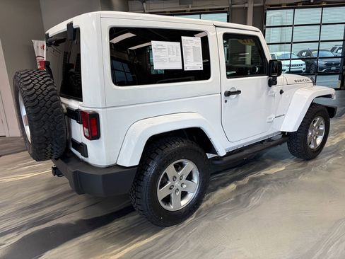 Used 2012 Jeep Wrangler Rubicon w/ PWR Convenience Group AWD/4WD image 34