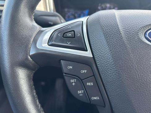 Used 2013 Ford Fusion Titanium FWD image 15