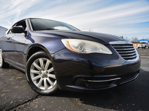 Used 2012 Chrysler 200 Touring FWD image 23