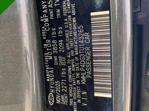 Certified 2026 Hyundai Elantra Limited FWD image 42