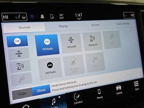 Used 2023 Chrysler Pacifica Touring-L image 21