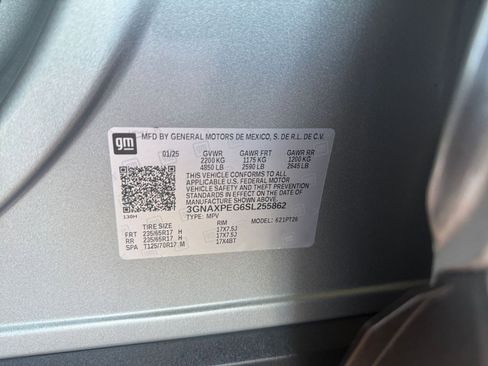 Used 2025 Chevrolet Equinox LT image 29