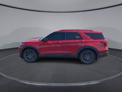 Used 2025 Ford Explorer ST w/ Sun And Sound Package AWD/4WD image 5
