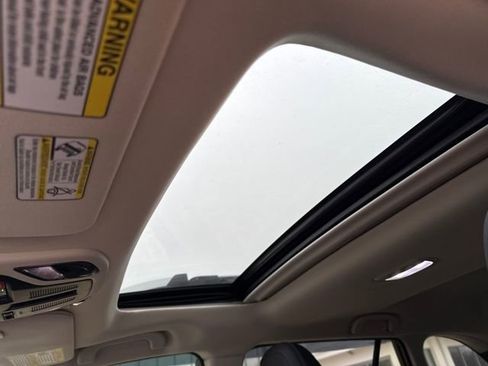 Used 2025 Subaru Outback Touring XT w/ Tech Package 3 image 20