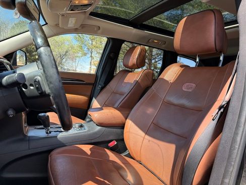 Used 2013 Jeep Grand Cherokee Overland Summit image 14