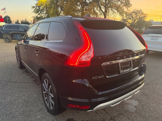 Used 2017 Volvo XC60 T6 Dynamic w/ Climate Package AWD/4WD image 9