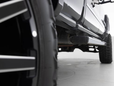 Used 2014 GMC Sierra 1500 SLT w/ SLT Crew Cab Value Package image 18