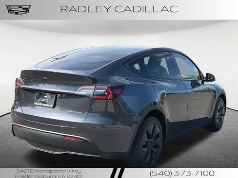 Used 2025 Tesla Model Y Long Range AWD/4WD image 17