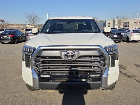 Used 2025 Toyota Tundra Limited image 14