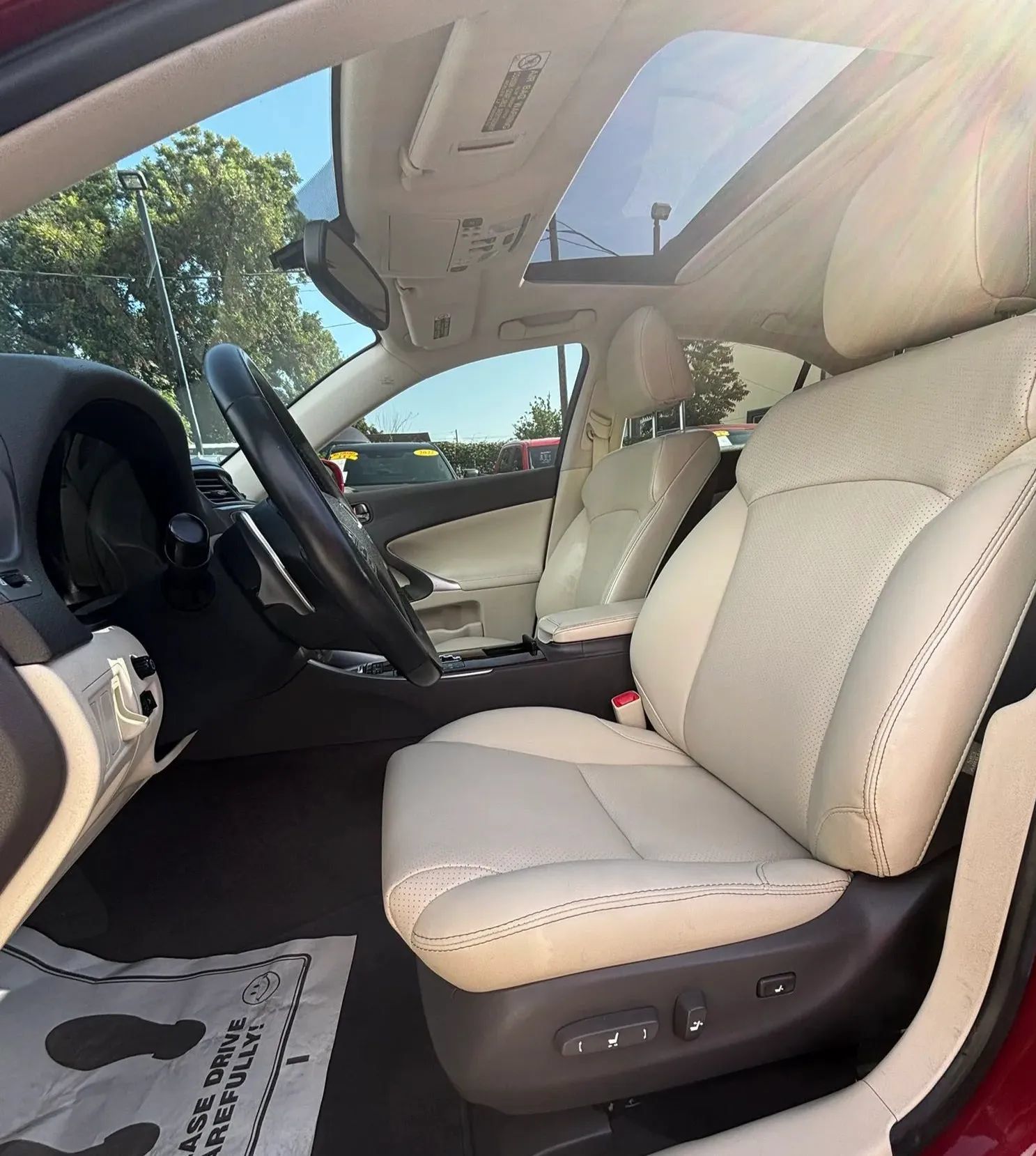 Used 2010 Lexus IS 250 w/ Premium Pkg Value Edition RWD image 11