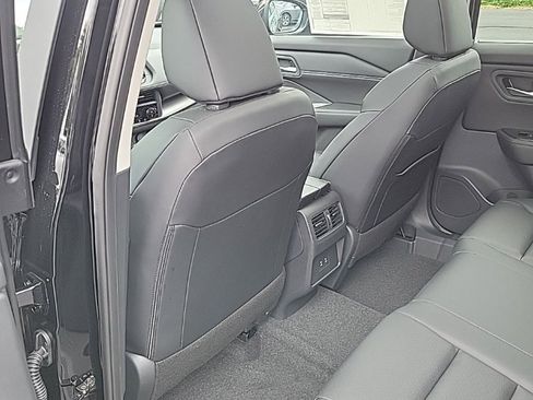 New 2026 Nissan Rogue SV w/ SV Premium Package image 23