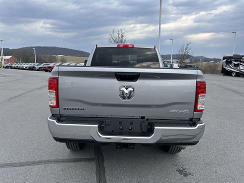 Used 2024 RAM 2500 Big Horn w/ Bed Utility Group image 6