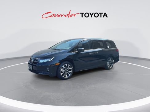Used 2026 Honda Odyssey Elite image 4