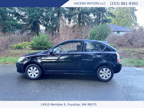 Used 2008 Hyundai Accent GS image 2