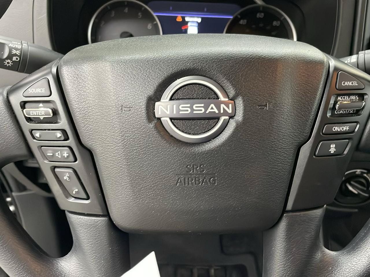 Used 2025 Nissan Frontier S AWD/4WD image 19