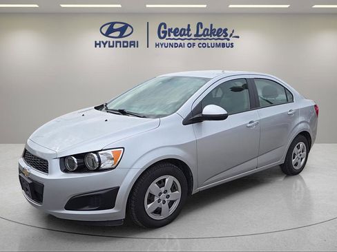 Used 2016 Chevrolet Sonic LS FWD image 1