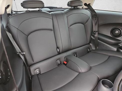 Used 2024 MINI Cooper S image 19