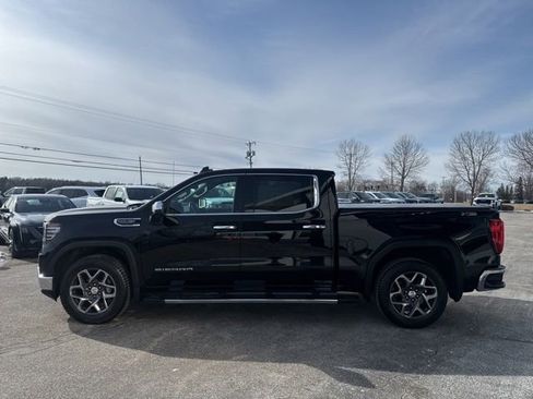 Used 2022 GMC Sierra 1500 SLT w/ SLT Premium Plus Package image 4